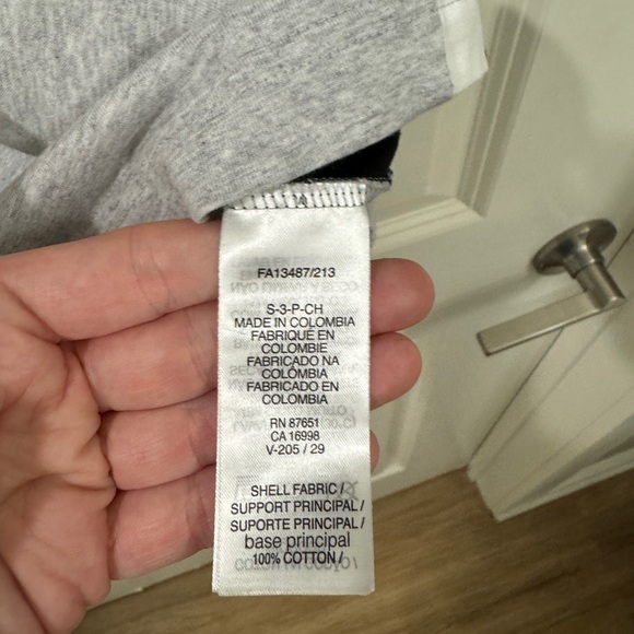 Lacoste Colorblock Cotton T-shirt - Picture 4 of 4